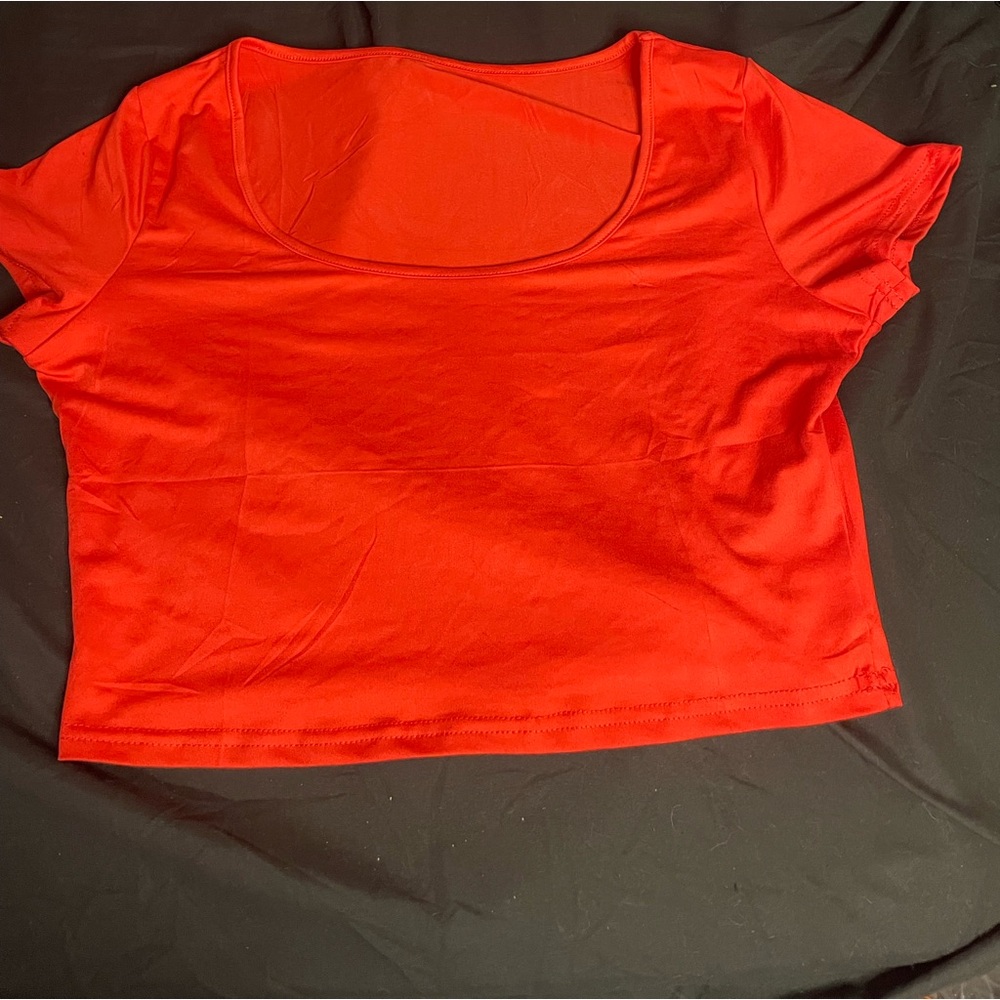 NEVER WORN!!!! Crop top!
